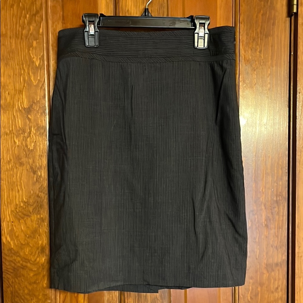 The Limited Black Pencil Skirt Knee-Length Workwear